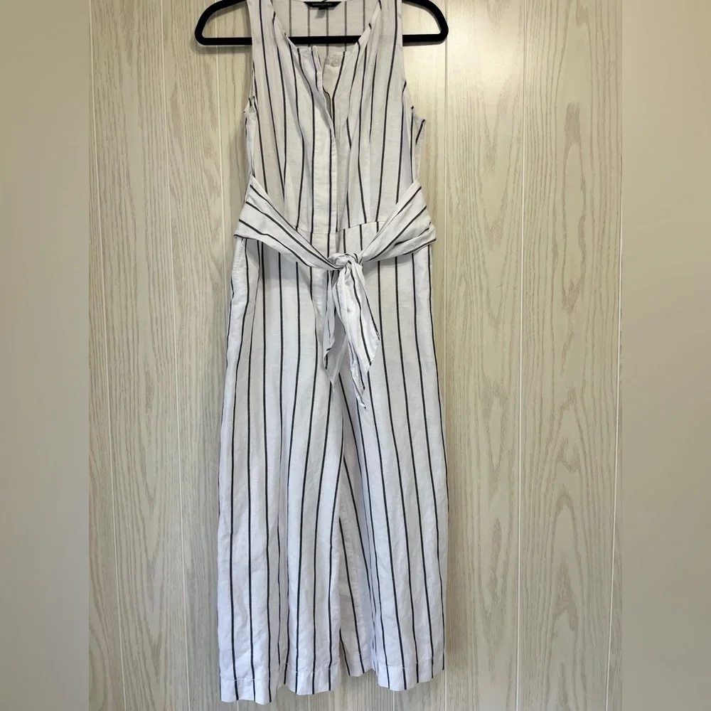 Banana Republic Linen Blend Belted Striped Cropped Jumpsuit Size 2